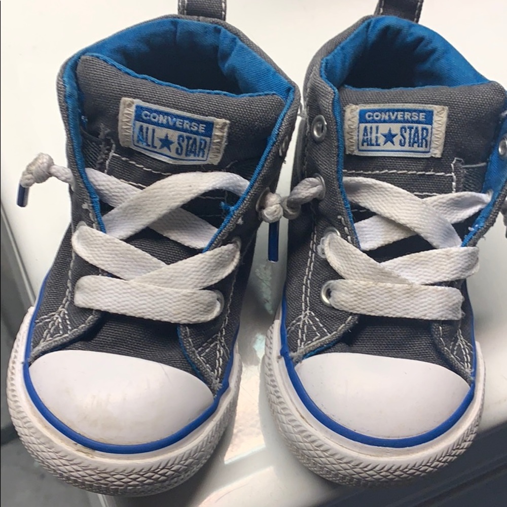 Toddler converse size 7